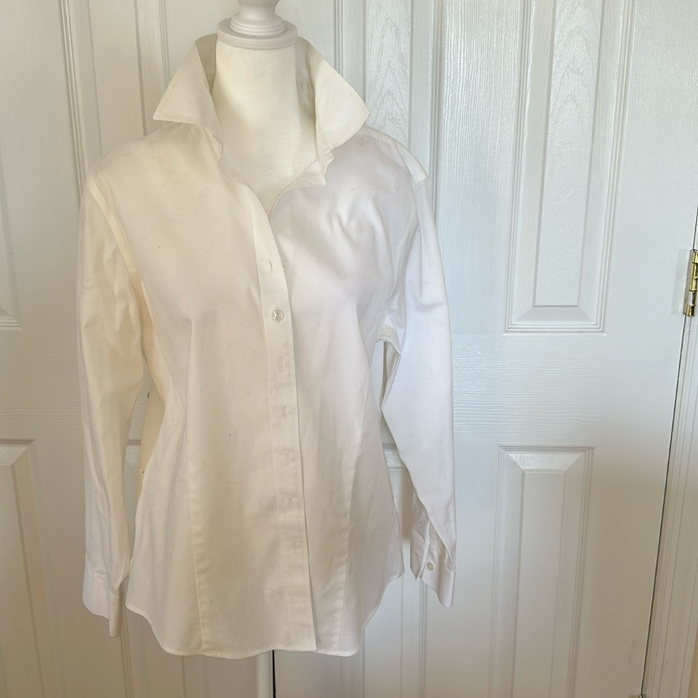 Coldwater Creek.  No Iron Blouse 10-12 Petite.